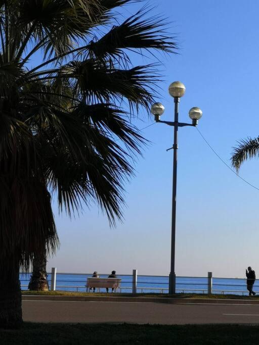 Beach Front, Superbe Appartement Pour 4 Personnes ニース エクステリア 写真