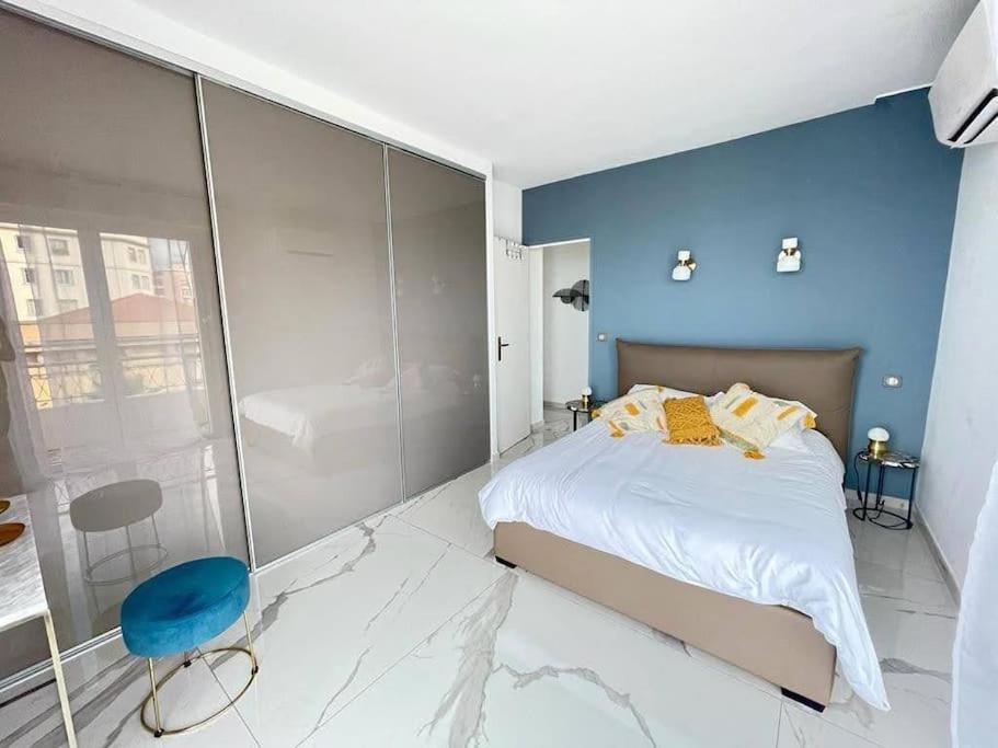 Beach Front, Superbe Appartement Pour 4 Personnes ニース エクステリア 写真