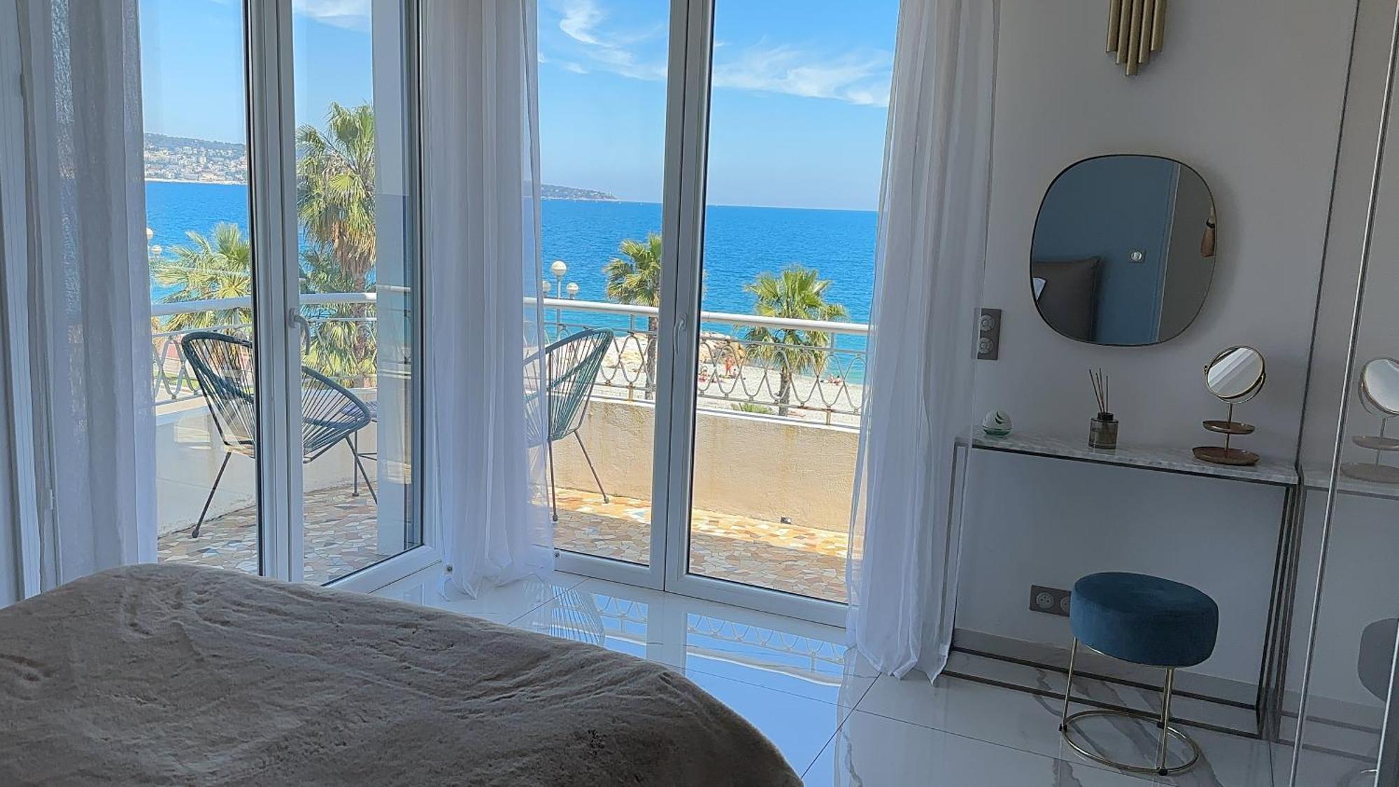 Beach Front, Superbe Appartement Pour 4 Personnes ニース エクステリア 写真