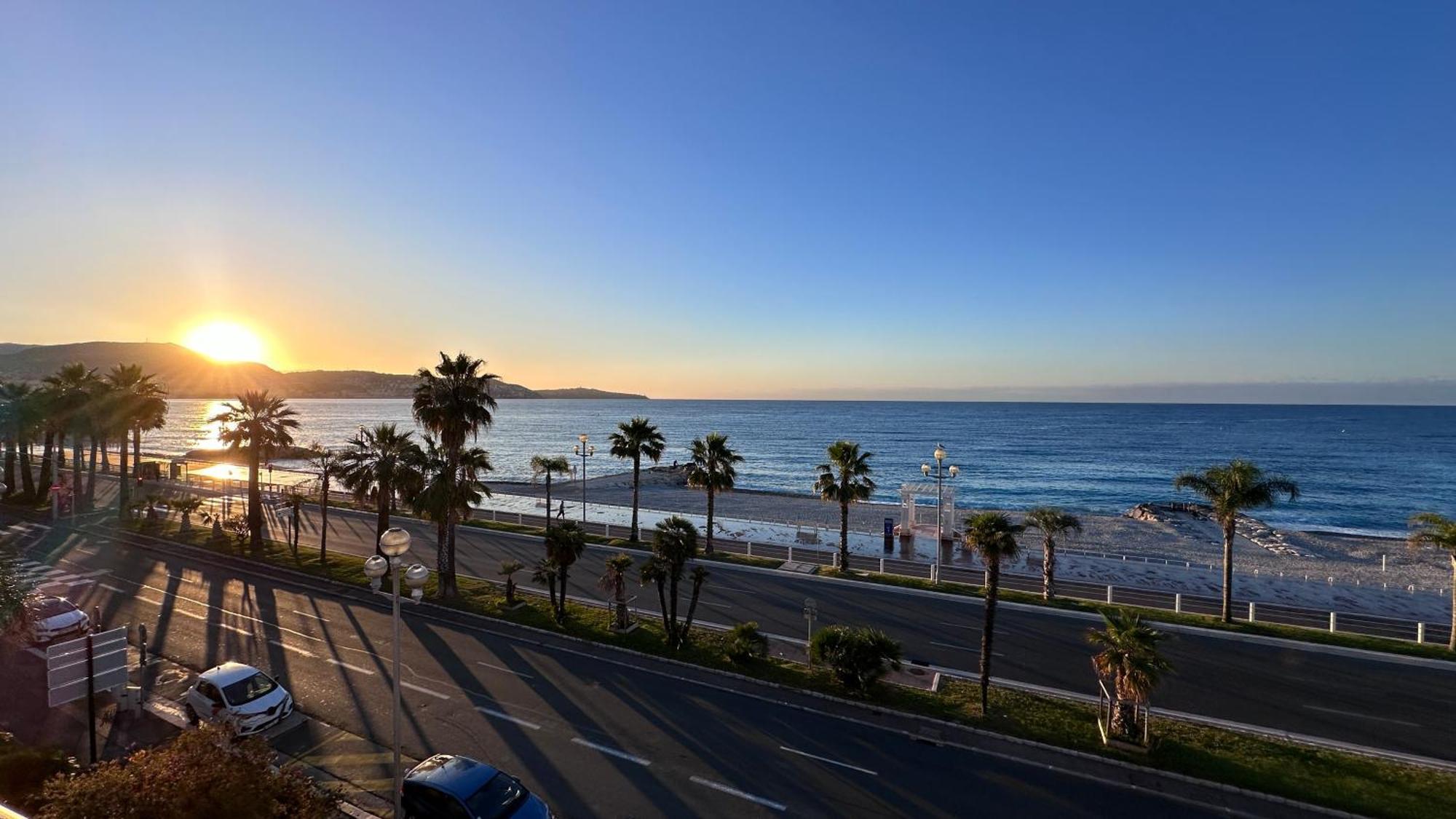 Beach Front, Superbe Appartement Pour 4 Personnes ニース エクステリア 写真